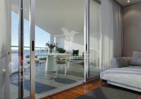Apartamento t2 de luxo na estrada monumental