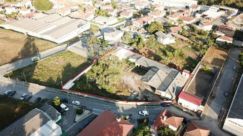 Excelente lote terreno em pleno centro de vila das aves