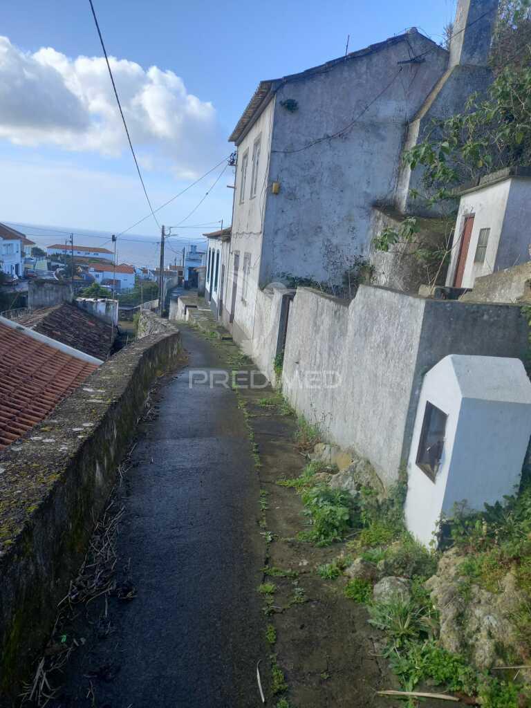Moradia t3 na ribeirinha