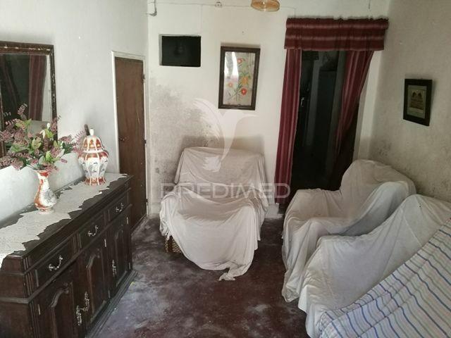 Prédio no centro histórico de alter do chão