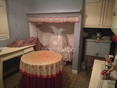 Prédio no centro histórico de alter do chão