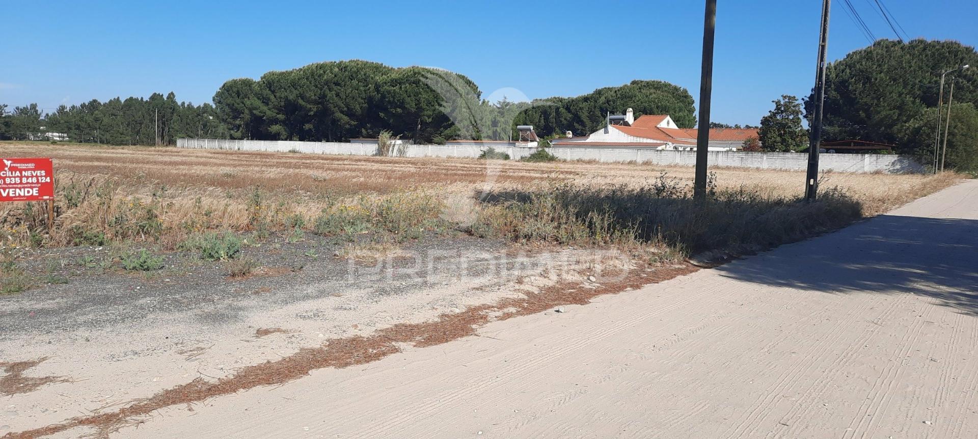 Terreno urbano para construção