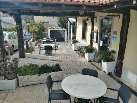 Cede - se restaurante típico adega em sintra