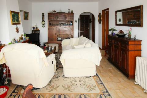 Apartamento t2, páteo, albufeira,