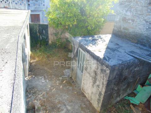 Conjunto de 3 casas em santa marta de penaguião