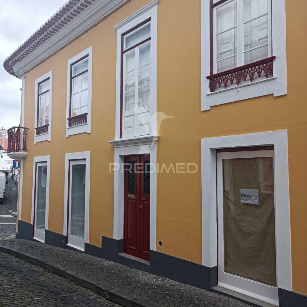 Moradia tradicional centro de angra