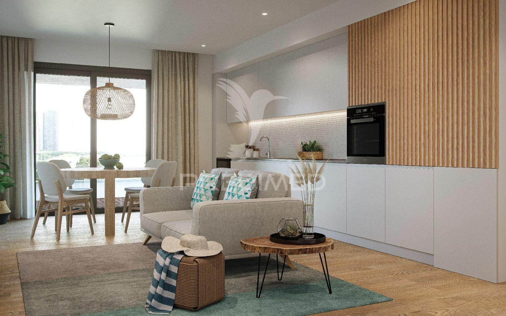 últimos!!apartamento t2 de luxo c/piscina e a 200m da praia