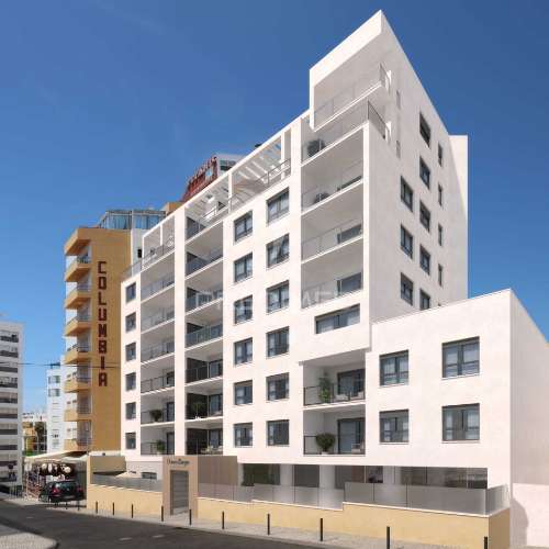 Novo t2 de luxo com terraço e garagem na praia rocha