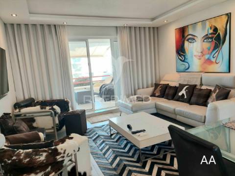 Vilamoura - apartamento com vista mar /apartment  overlooking the marina and the sea
