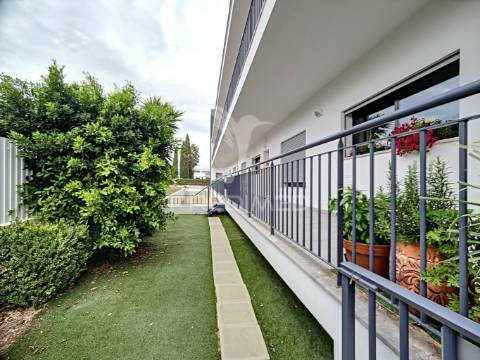 Apartamento t2 - condomínio c/piscina em cabanas de tavira