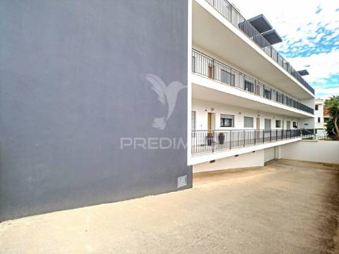 Apartamento t2 - condomínio c/piscina em cabanas de tavira