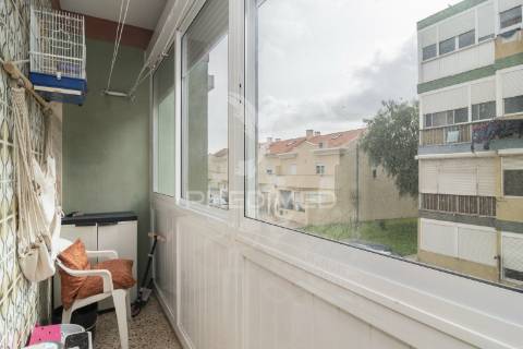 Apartamento no cabo de vialonga, v franca de xira, lisboa.