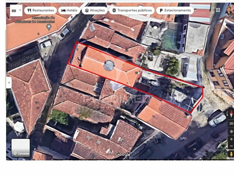Predio  na marginal do porto