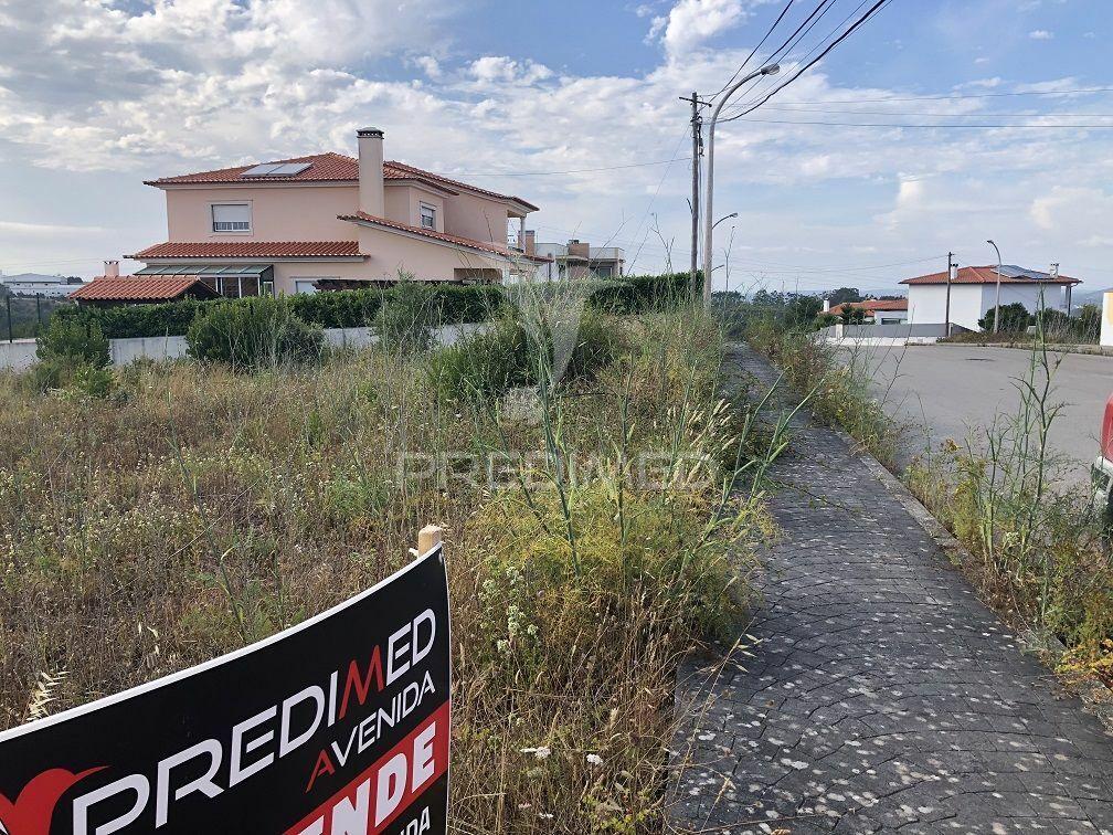 Lote de terreno para construção