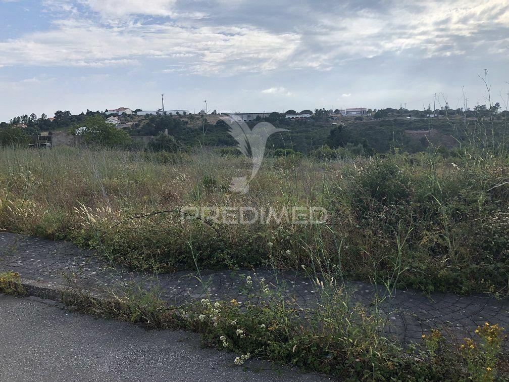 Lote de terreno para construção