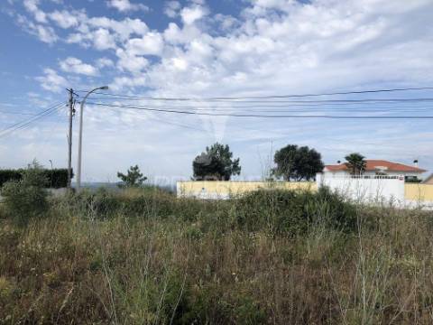 Lote de terreno para construção