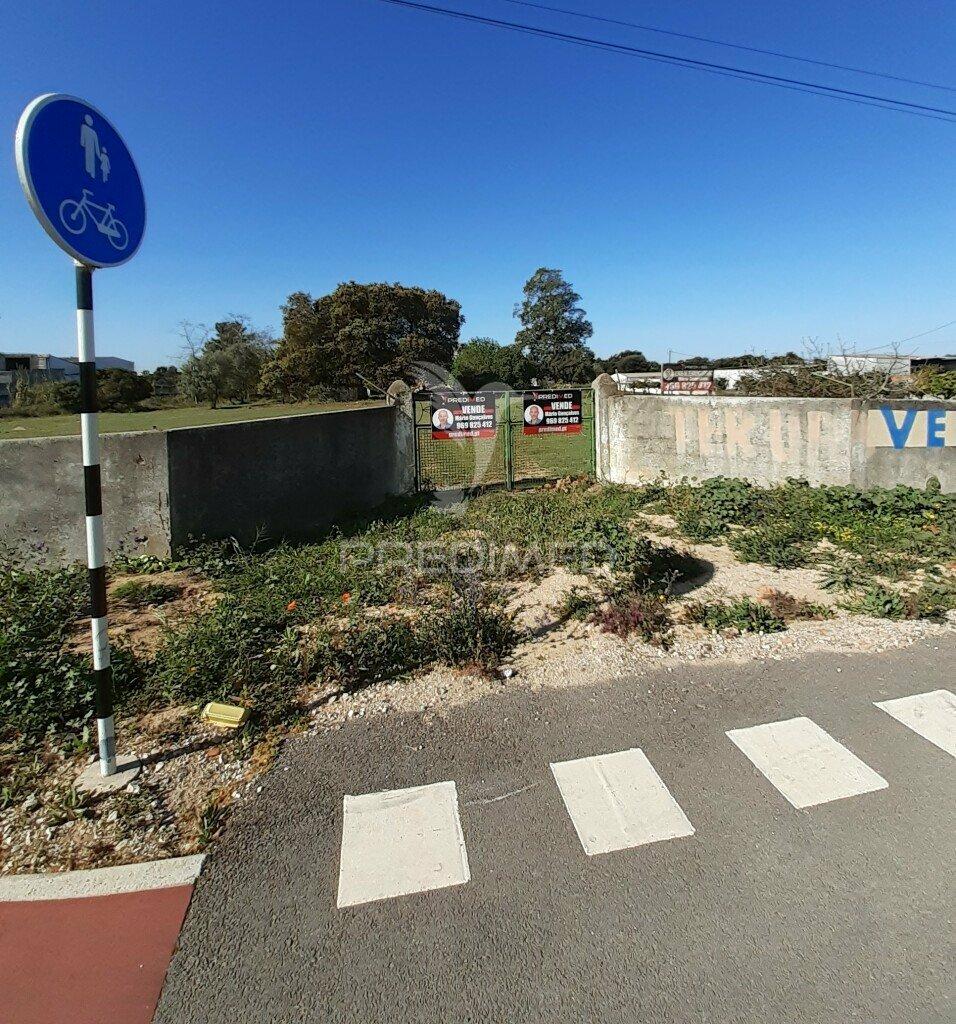 Terreno urbano para serviços e industria - montijo