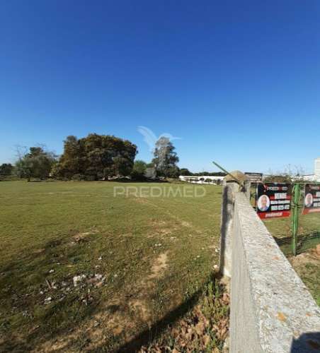 Terreno urbano para serviços e industria - montijo