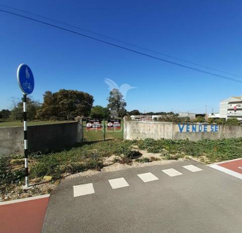 Terreno urbano para serviços e industria - montijo
