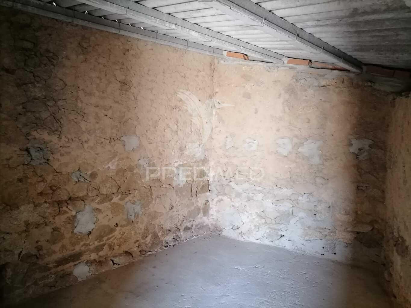 Casa na aldeia de alagoa