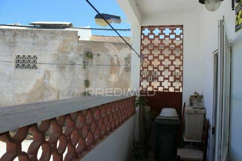 Restaurante em lagos  com habitação