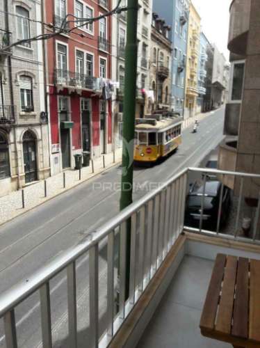 T1 para venda sapadores lisboa