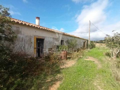 Herdade com casa rustica