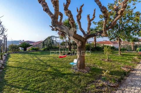 Moradia de luxo t3 com restaurante, em fafe