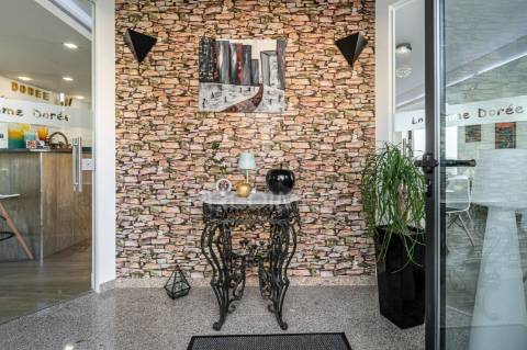 Moradia de luxo t3 com restaurante, em fafe