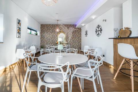 Moradia de luxo t3 com restaurante, em fafe