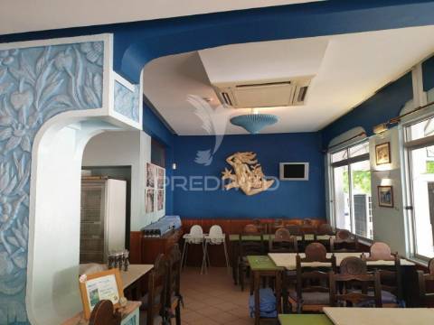Fantástico restaurante em albufeira central
