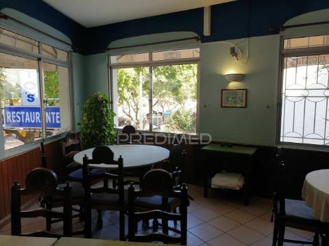 Fantástico restaurante em albufeira central