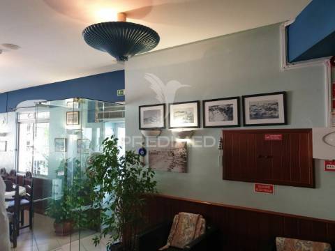 Fantástico restaurante em albufeira central