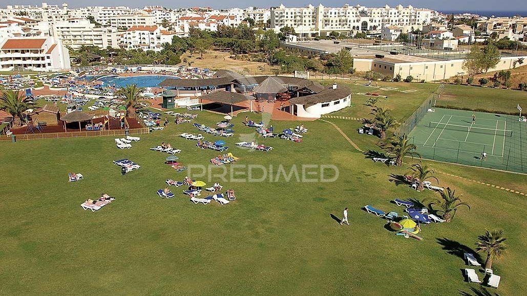 Aparthotel no centro de albufeira