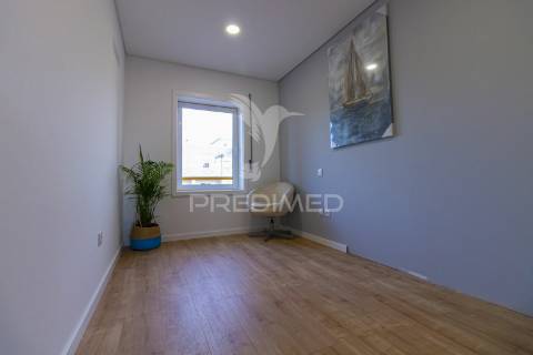 Apartamento t2 praia da barra