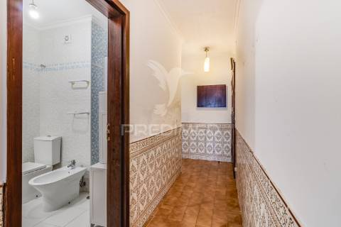Apartamento t2 com logradouro em linhó