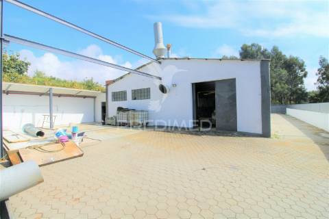 Armazém industrial em s. félix da marinha, vila nova de gaia