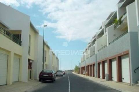 Apartamento t3 duplex na ilha do porto santo