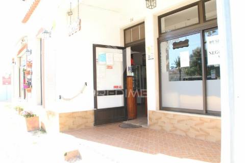 Trespasse de restaurante em ferragudo c/alvara casa de pasto