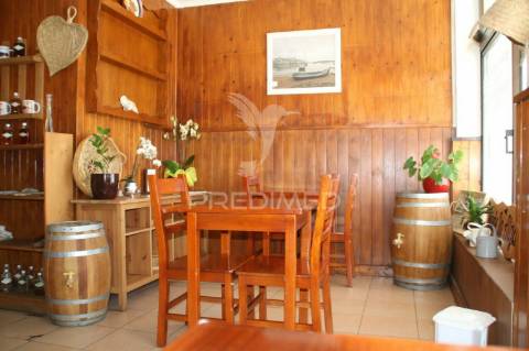 Trespasse de restaurante em ferragudo c/alvara casa de pasto
