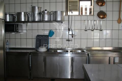 Trespasse de restaurante em ferragudo c/alvara casa de pasto