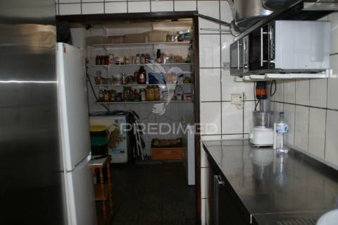 Trespasse de restaurante em ferragudo c/alvara casa de pasto