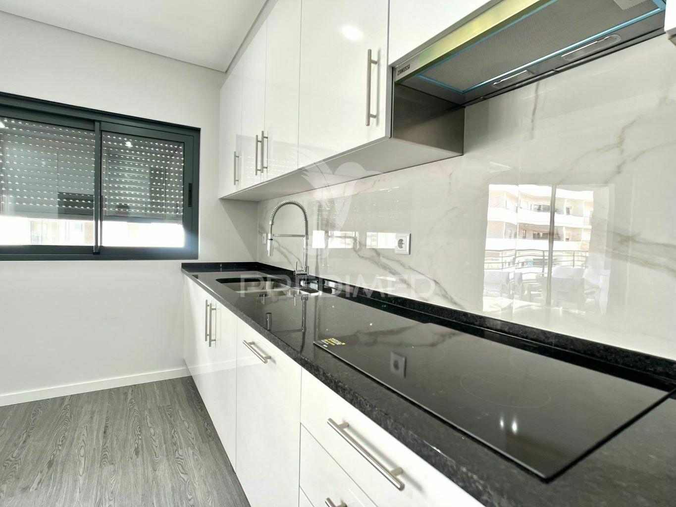 Olhão- apartamento em condomínio com piscina