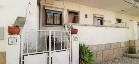 Apartamento t2 pontinha - a 700m do metro pontinha, lisboa
