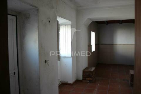 Casa de campo a 75 km de lisboa