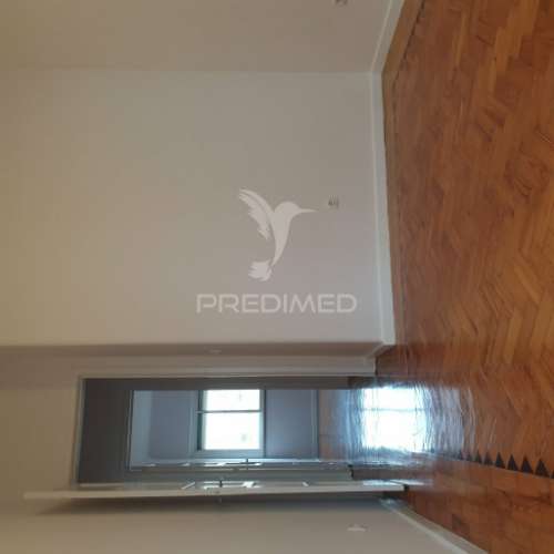 Apartamento t2 em benfica