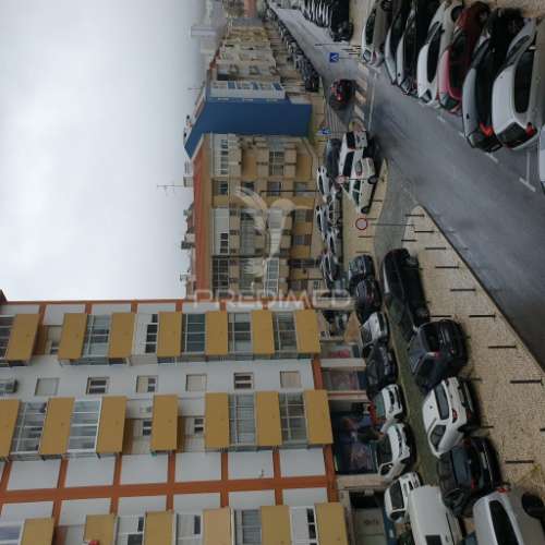 Apartamento t2 em benfica