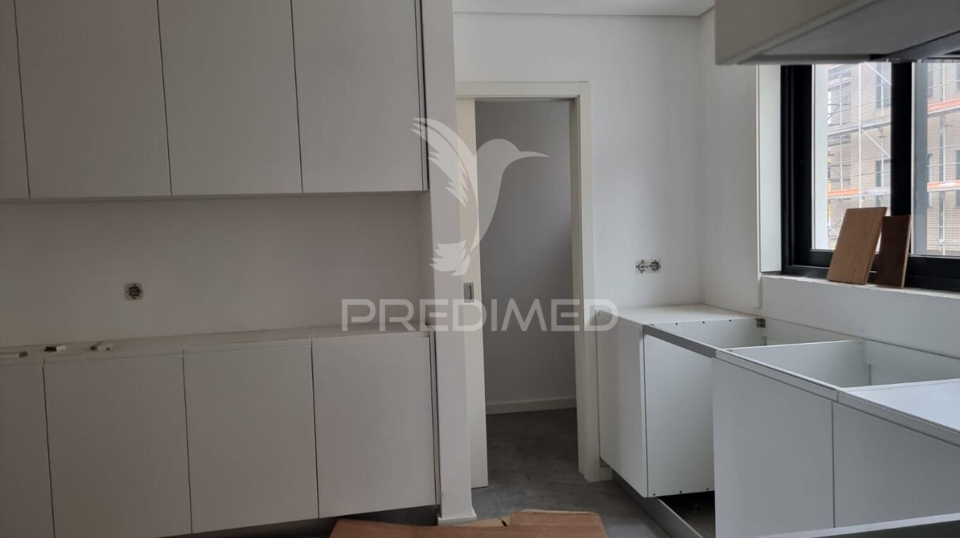 Apartamento t3  em  construção   junto à rtp,  gaia