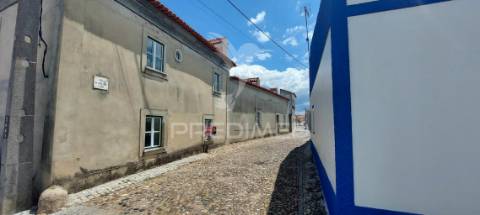 Moradia em construção em ervedal