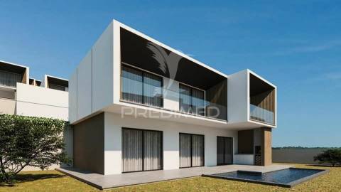 Moradia minimalista nova a estrear no funchal.vista baía, com piscina.